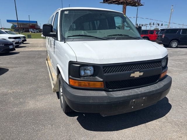 2016 Chevrolet Express Passenger 3500 LS