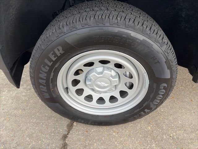 2025 Chevrolet Colorado WT/LT