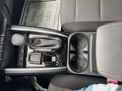 2025 Chevrolet Colorado WT/LT