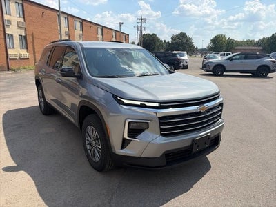2027 Chevrolet Traverse LT