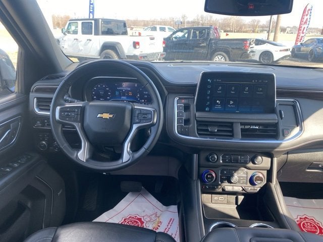 2023 Chevrolet Suburban LT