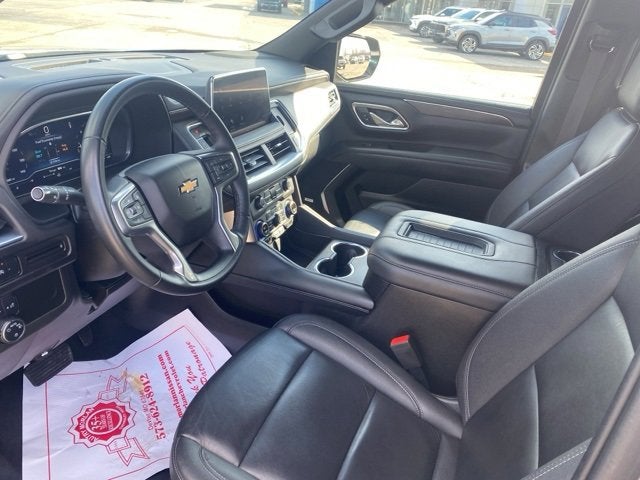 2023 Chevrolet Suburban LT