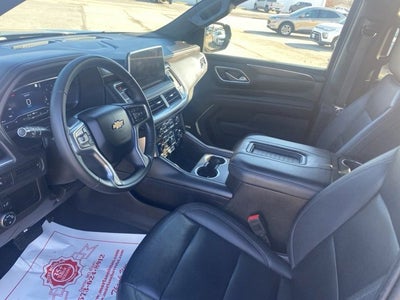 2023 Chevrolet Suburban LT