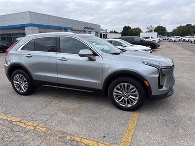 2025 Cadillac XT4 Premium Luxury