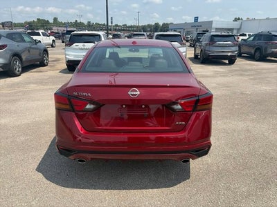2025 Nissan Altima SV
