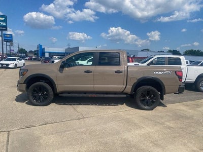 2024 Nissan Titan PRO-4X