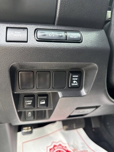 2024 Nissan Frontier SL