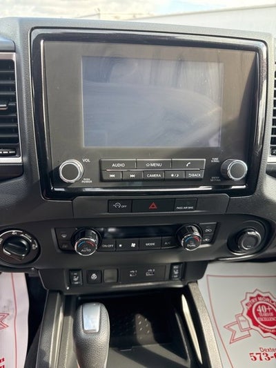 2024 Nissan Frontier SL