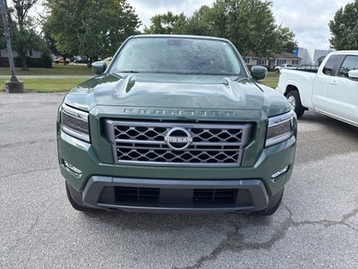 2024 Nissan Frontier SL