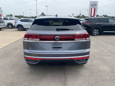 2024 Volkswagen Atlas Cross Sport 2.0T SE w/Technology