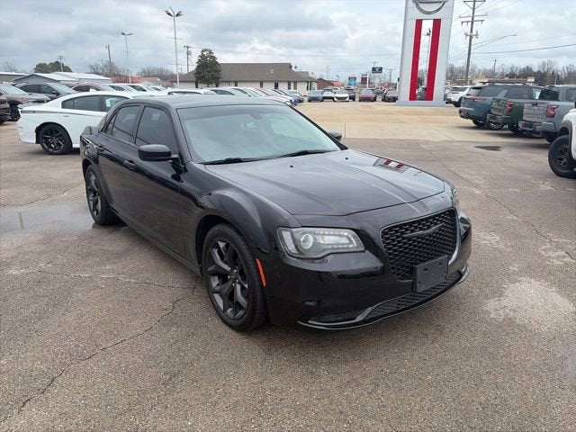 2021 Chrysler 300 Touring