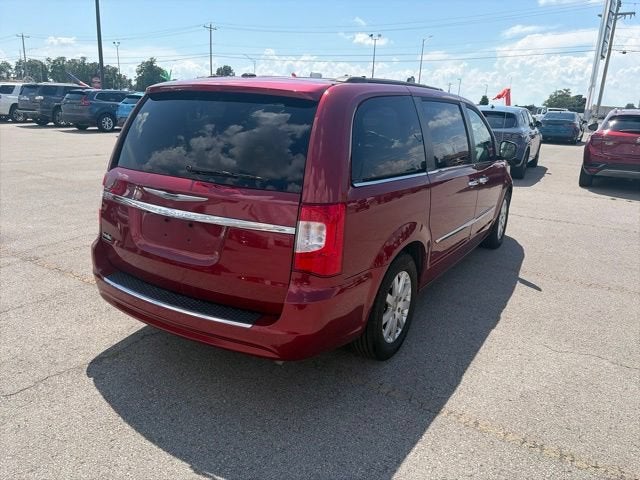 2015 Chrysler Town & Country Touring