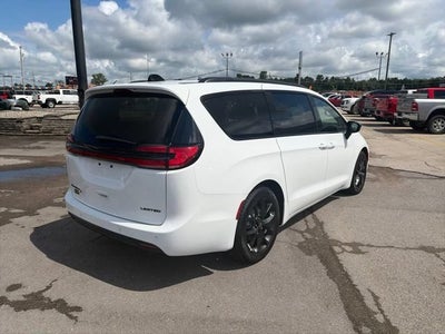 2025 Chrysler Pacifica Limited