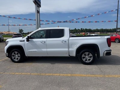 2025 GMC Sierra 1500 SLT