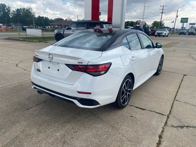2025 Nissan Sentra SR