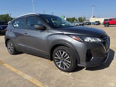 2022 Nissan Kicks SV