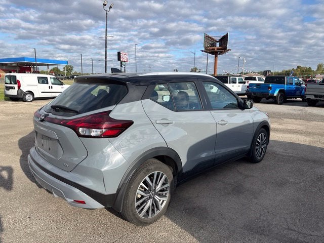 2022 Nissan Kicks SV