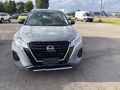 2022 Nissan Kicks SV