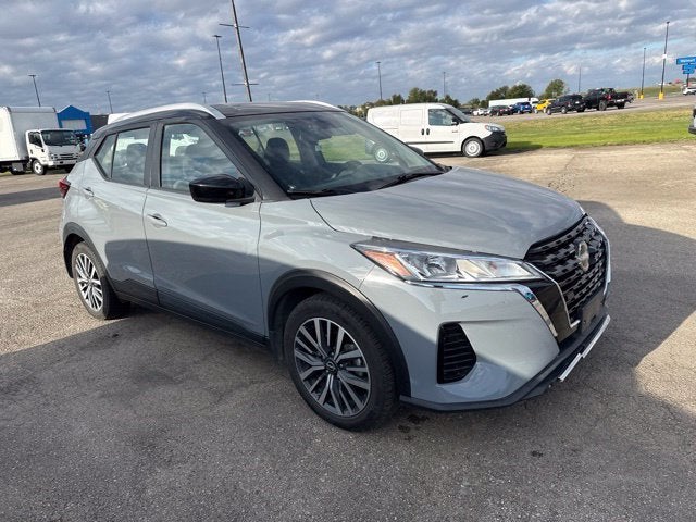 2022 Nissan Kicks SV