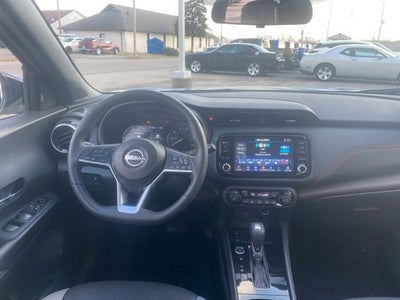 2024 Nissan Kicks SR