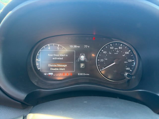 2022 Nissan Kicks SR