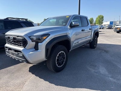 2025 Toyota Tacoma 4WD SR