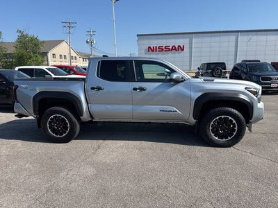 2024 Toyota Tacoma 4WD TRD Sport Hybrid