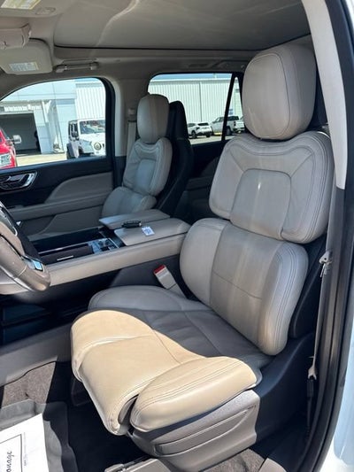 2023 Lincoln Navigator Reserve