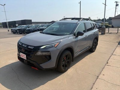 2025 Nissan Rogue Rock Creek