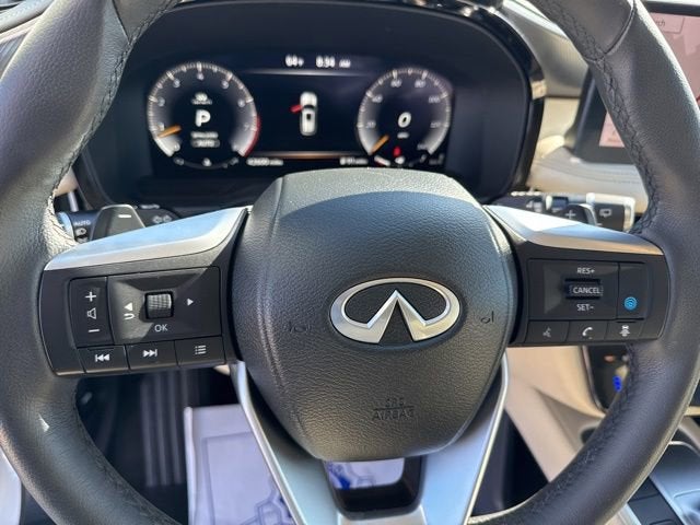 2023 INFINITI QX60 LUXE