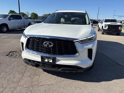 2023 INFINITI QX60 LUXE