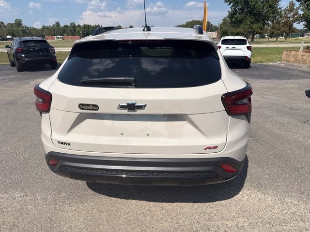 2026 Chevrolet Trax RS - Photo 11