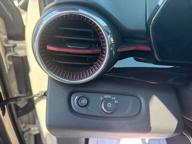 2026 Chevrolet Trax RS - Photo 16