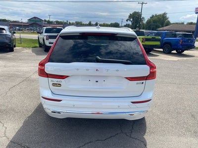 2023 Volvo XC60 Plus Bright Theme